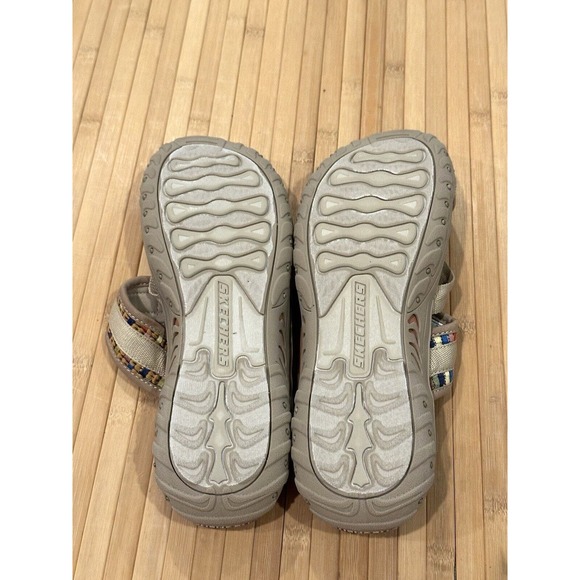 Skechers ‘Reggae Mad Swag’ Tan Sandals With Multicolored Trim Sz 10 EUC - Picture 10 of 11